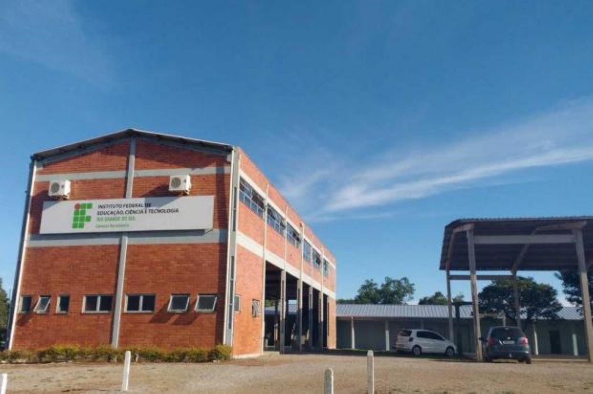 Campus Veranópolis do IFRS abre inscrições para o curso de extensão gratuito em Atendimento e Vendas 1 Studio Notícias | Studio TV Campus Veranópolis do IFRS abre inscrições para o curso de extensão gratuito em Atendimento e Vendas