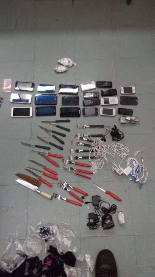 Agentes do Presídio Estadual de Bento Gonçalves interceptam tentativa de arremesso de objetos 1 Studio Notícias | Studio TV Agentes do Presídio Estadual de Bento Gonçalves interceptam tentativa de arremesso de objetos