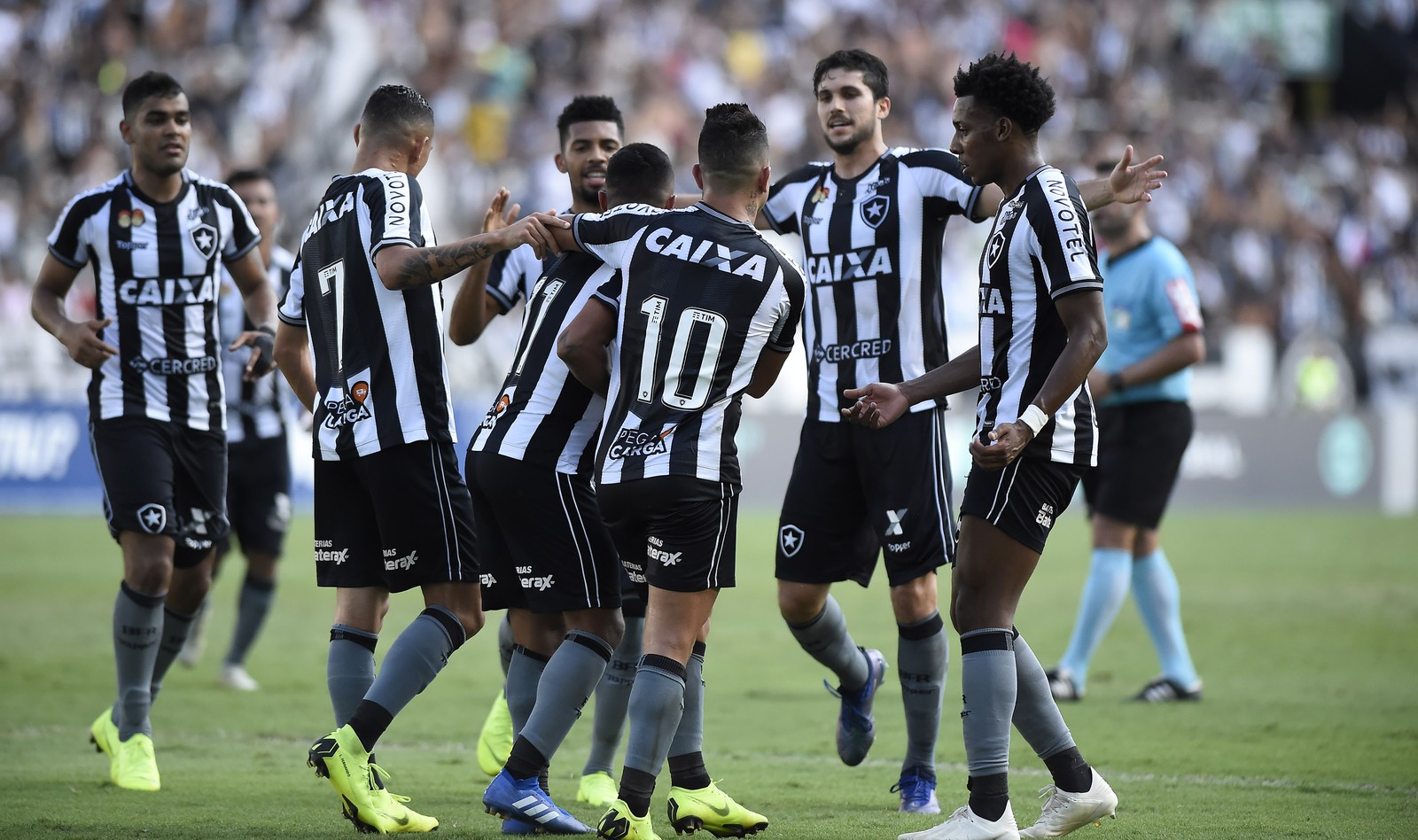 Studio Notícias | Studio TV Jogo ruim, ano bom - Botafogo 1x0 Internacional (Campeonato Brasileiro - 35ª Rodada)