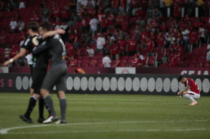 Studio Notícias | Studio TV O time cansou, mas... - Internacional 1x2 Atlético-MG (Campeonato Brasileiro - 36ª Rodada)