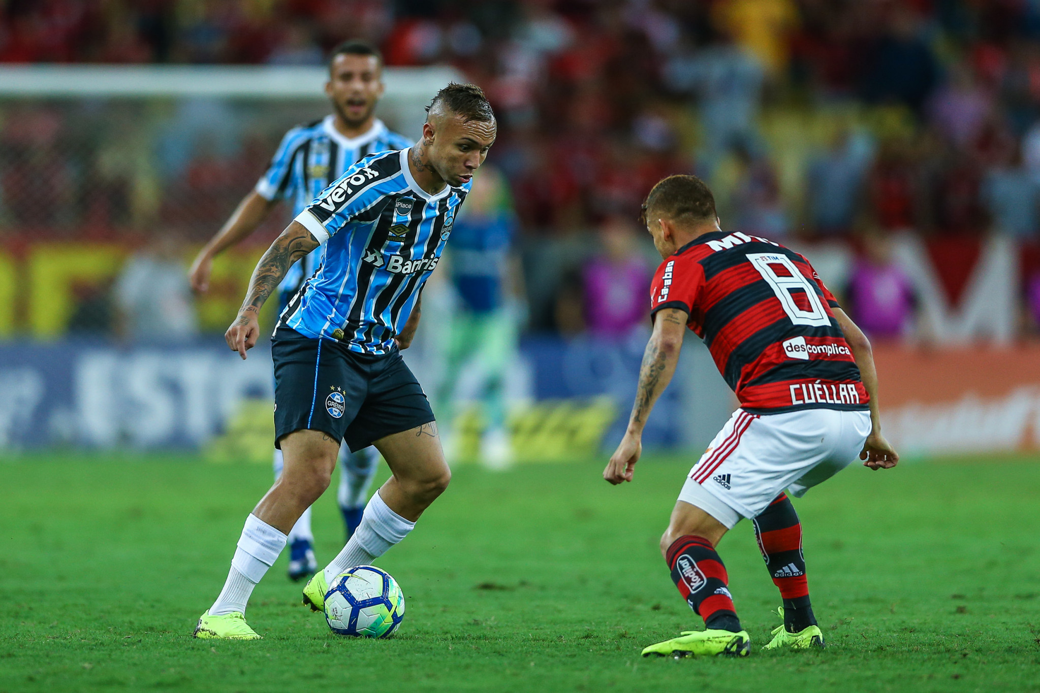 Studio Notícias | Studio TV Em jogo complicado, Grêmio acaba superado pelo Flamengo no Maracanã