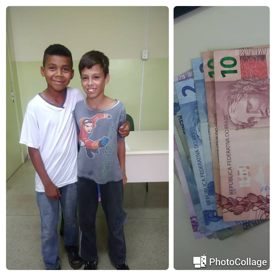 Studio Notícias | Studio TV Aluno usa dinheiro que ganhou de aniversário para pagar ida de amigo a excursão e viraliza na web
