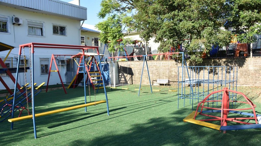 Studio Notícias | Studio TV Prefeitura de Veranópolis revitaliza parques de escolas municipais