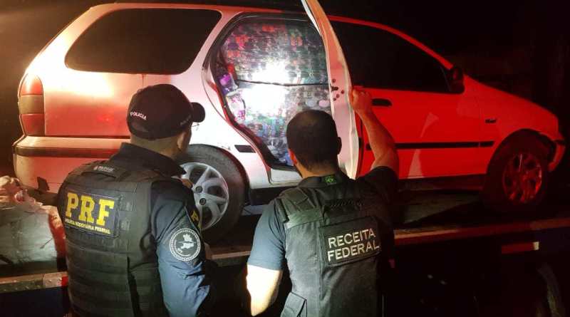 PRF e RFB recuperam carro furtado carregado com descaminho em Caçapava do Sul 1 Studio Notícias | Studio TV PRF e RFB recuperam carro furtado carregado com descaminho em Caçapava do Sul