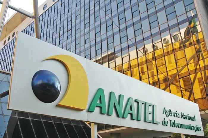 Studio Notícias | Studio TV Anatel bloqueará celulares piratas nos 15 estados restantes neste domingo