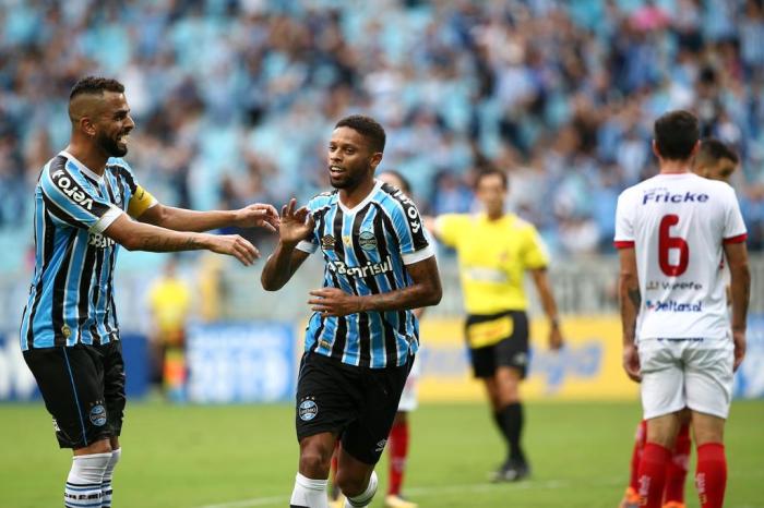 Studio Notícias | Studio TV Nada além da sua obrigação - Grêmio 3x0 São Luiz (Campeonato Gaúcho - Semifinal - volta)