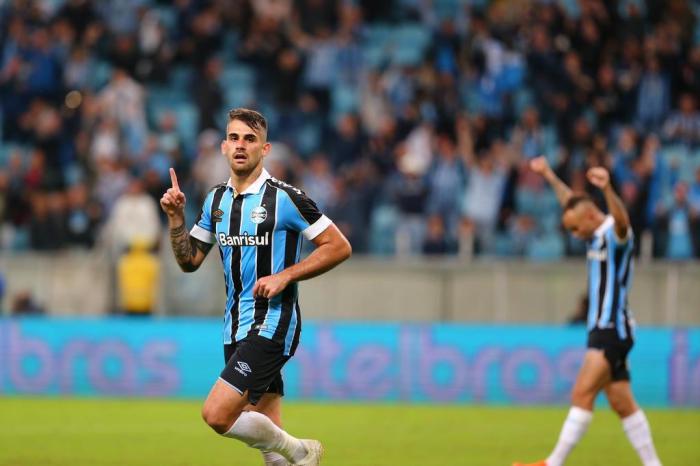 Studio Notícias | Studio TV Voltando pros eixos - Grêmio 3x0 Juventude (Copa do Brasil - Oitavas de Final - volta)