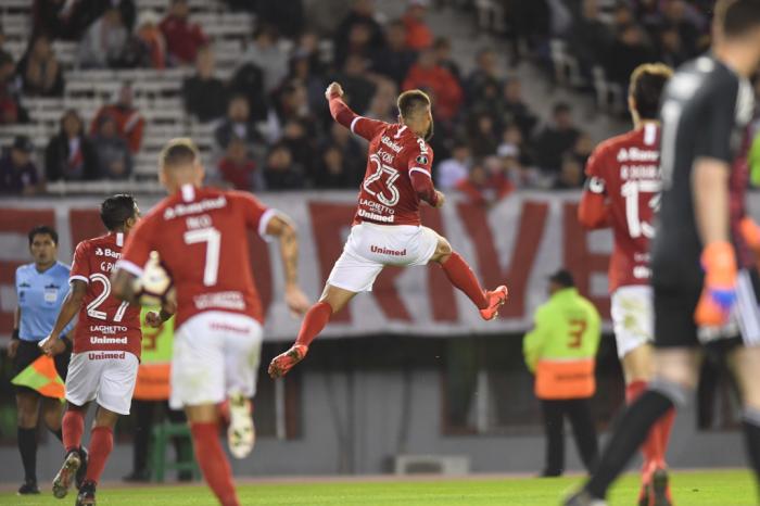 Studio Notícias | Studio TV Empate de luxo - River Plate-ARG 2x2 Internacional (Copa Libertadores da América - Fase de Grupos - 6ª Rodada)