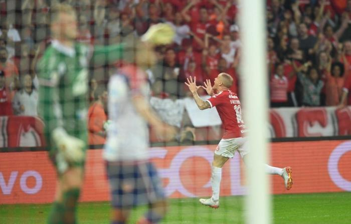 Studio Notícias | Studio TV Agora falta vencer fora de casa - Internacional 3x1 Bahia (Campeonato Brasileiro - 9ª Rodada)