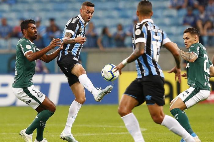 Studio Notícias | Studio TV Legítimo jogo avulso - Grêmio 1x1 Palmeiras (Campeonato Brasileiro - 15ª Rodada)