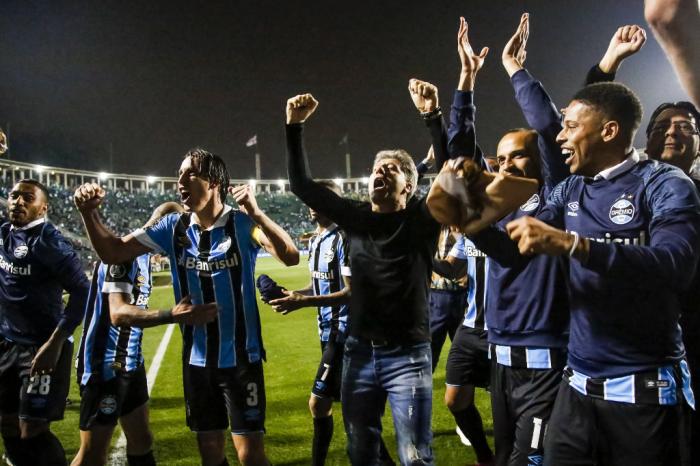 Studio Notícias | Studio TV Copeiro! - Palmeiras 1x2 Grêmio (Copa Libertadores da América - Quartas de Final - volta)