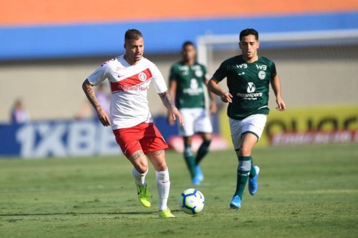 Studio Notícias | Studio TV Mais do mesmo - Goiás 2x1 Internacional (Campeonato Brasileiro - 16ª Rodada)