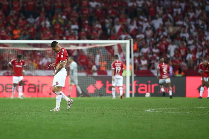 Studio Notícias | Studio TV Deu ruim - Internacional 1x1 Flamengo (Copa Libertadores da América - Quartas de Final - volta)