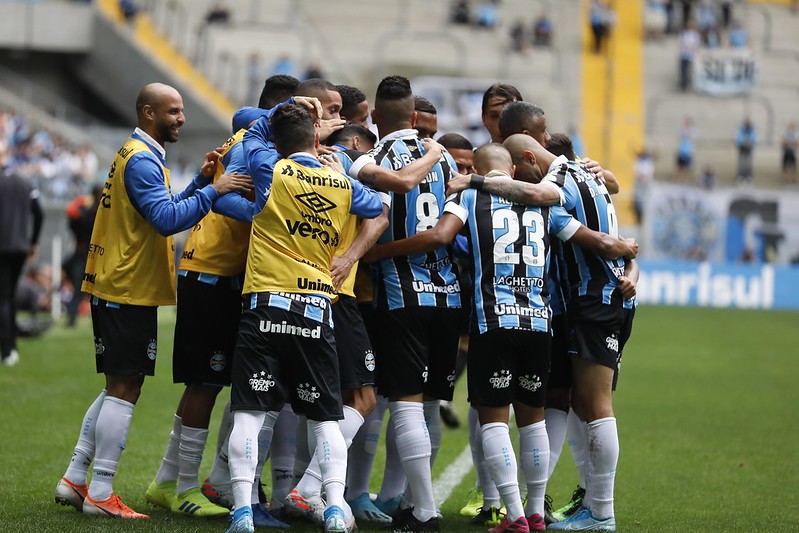 Studio Notícias | Studio TV Vitória da consolação - Grêmio 3x0 Botafogo (Campeonato Brasileiro - 28ª Rodada)