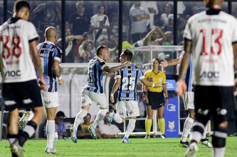 Studio Notícias | Studio TV De virada é ainda melhor - Vasco 1x3 Grêmio (Campeonato Brasileiro - 29ª Rodada)