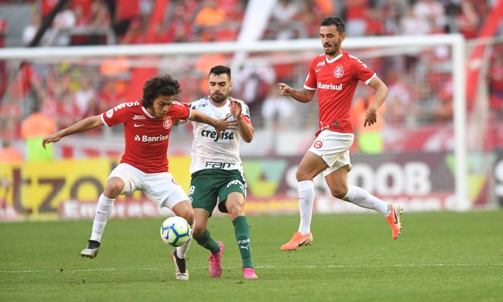 Studio Notícias | Studio TV Tempos distintos - Internacional 1x1 Palmeiras (Campeonato Brasileiro - 22ª Rodada)