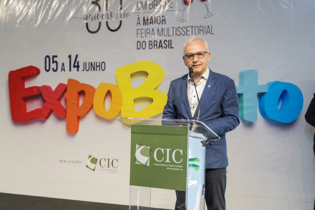 Studio Notícias | Studio TV ExpoBento apresenta diretoria, anuncia novas atrações e show nacional para 30ª edição