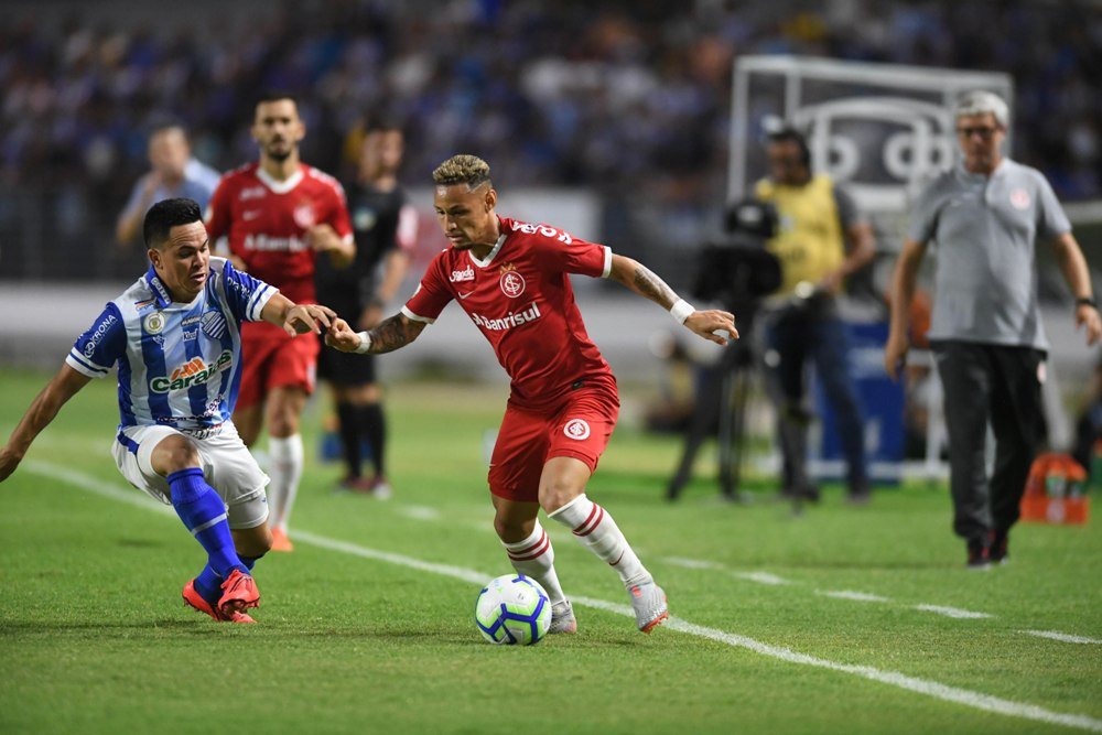 Studio Notícias | Studio TV Hora de dar tchau - CSA 1x0 Internacional (Campeonato Brasileiro - 24ª Rodada)