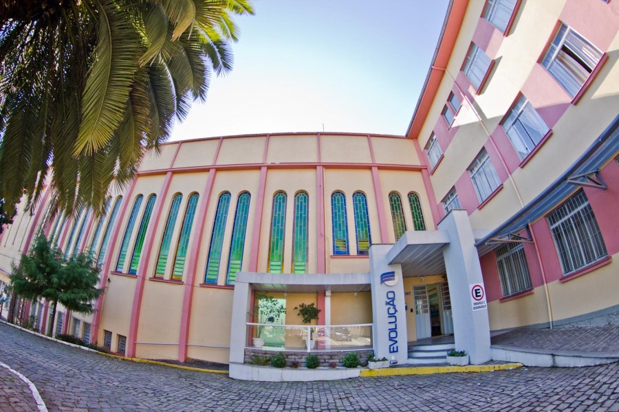 Studio Notícias | Studio TV AVAEC de Veranópolis estende suspensão de aulas até dia 30 de abril