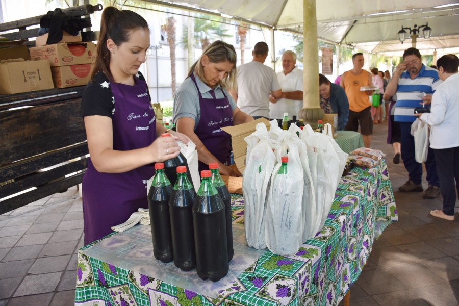 Studio Notícias | Studio TV Studio TV | Encerra a Feira do Vinho Doce de Veranópolis de 2020