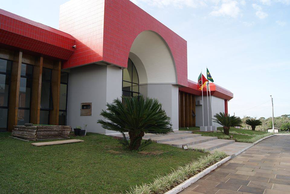 Studio Notícias | Studio TV Confira os vereadores eleitos em Vista Alegre do Prata e os números de votos para Prefeito