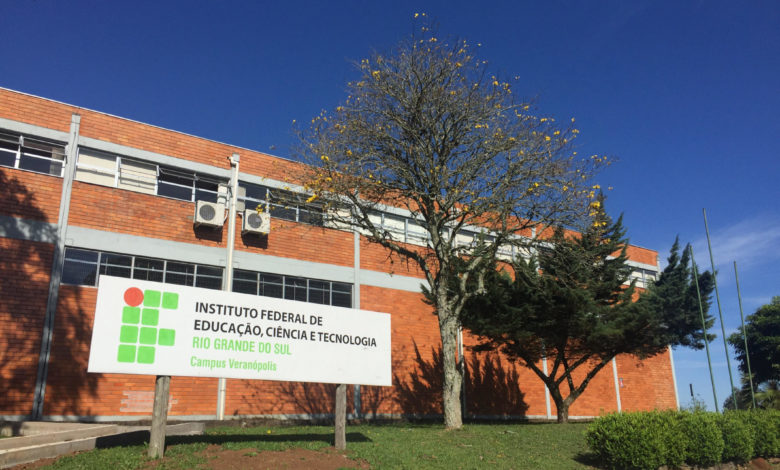 Studio Notícias | Studio TV Alunos do IFRS promovem jogo beneficente em prol do CRAS de Veranópolis neste sábado