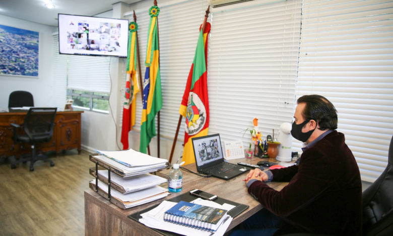 Studio Notícias | Studio TV Prefeitos da Serra Gaúcha alinham execução de medidas de combate à pandemia