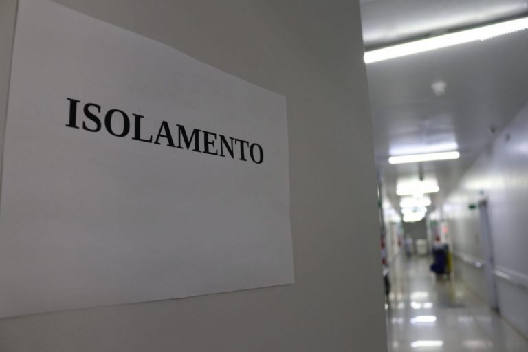 hospital, isolamento, covid-19