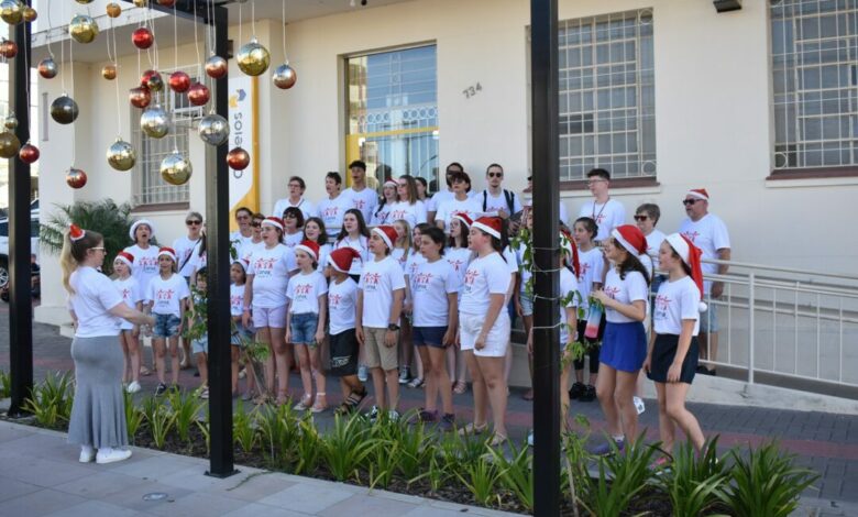 Studio Notícias | Studio TV Coros Municipais de Veranópolis realizaram a Cantata de Natal
