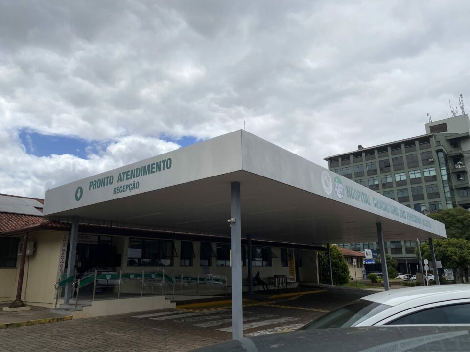Veranópolis registra morte de idosa de 98 anos por covid-19 nesta terça-feira 1 Studio Notícias | Studio TV Veranópolis registra morte de idosa de 98 anos por covid-19 nesta terça-feira