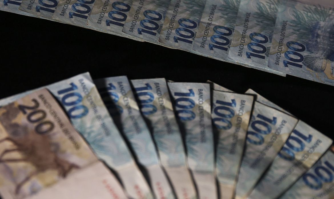 Congresso aprova Orçamento com salário mínimo de R$1.320 para 2023 1 Studio Notícias | Studio TV Congresso aprova Orçamento com salário mínimo de R$1.320 para 2023