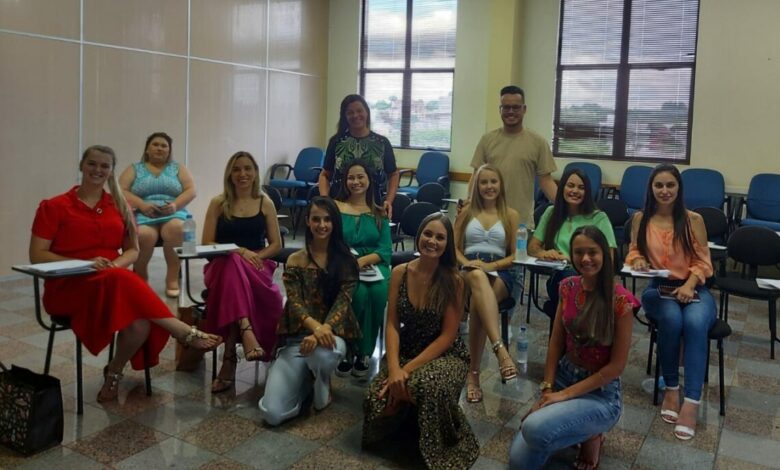 Studio Notícias | Studio TV Candidatas à Soberania da 4ª Expo Prata iniciam treinamentos