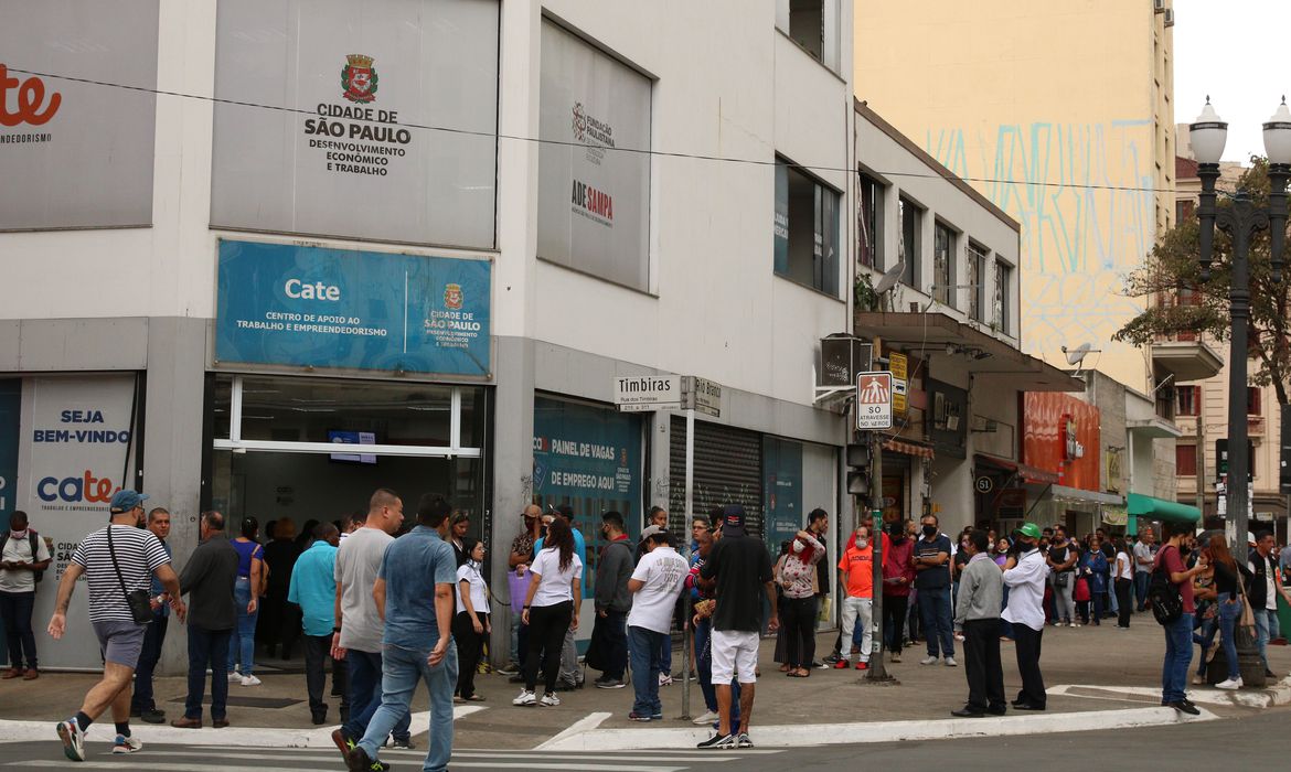 Indicador de tendência do emprego da FGV sobe 1,6 ponto em dezembro 1 Studio Notícias | Studio TV Indicador de tendência do emprego da FGV sobe 1,6 ponto em dezembro