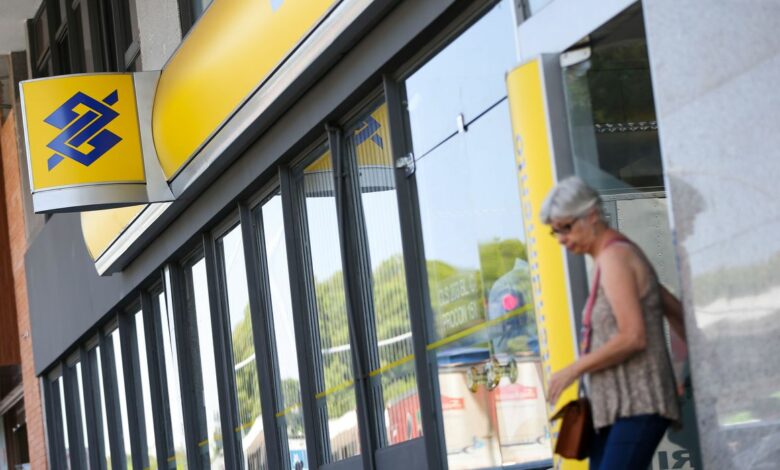 Studio Notícias | Studio TV Inscrições do concurso do Banco do Brasil terminam nesta sexta