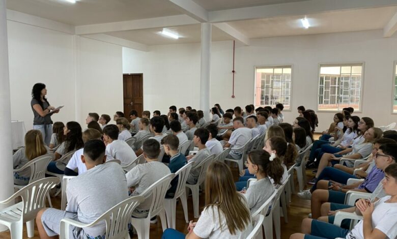 Studio Notícias | Studio TV Unidades Educacionais da AVAEC iniciam ano letivo