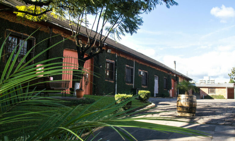 Studio Notícias | Studio TV Câmara de Vereadores homenageará Union Distillery de Veranópolis pelos 75 anos de história