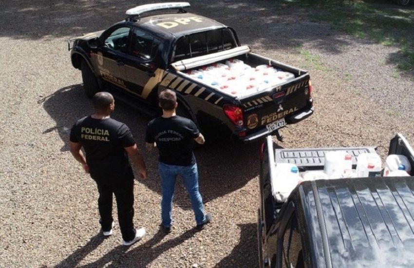 Polícia Federal apreende 780 litros de agrotóxicos em São Borja 1 Studio Notícias | Studio TV Polícia Federal apreende 780 litros de agrotóxicos em São Borja