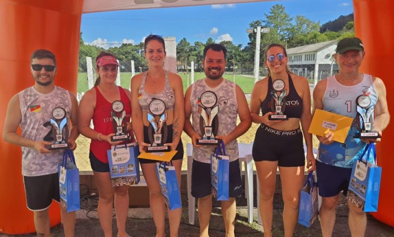 Studio Notícias | Studio TV Dupla de Veranópolis vence 1º Torneio Municipal de Vôlei de Areia Misto de Nova Bassano