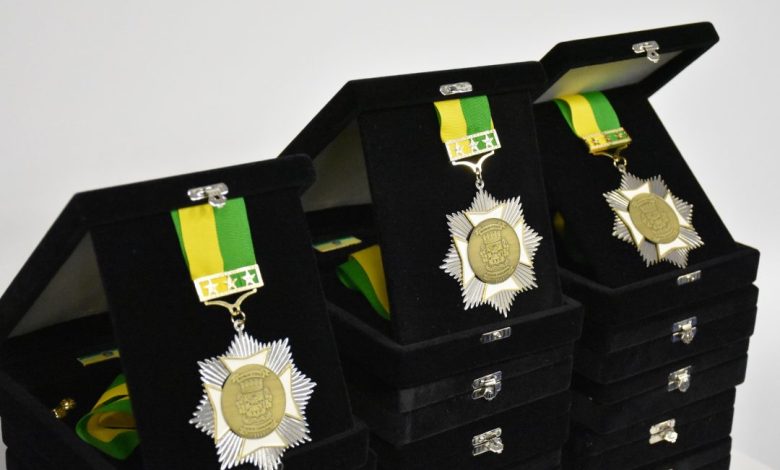 Studio Notícias | Studio TV 3ª edição da “Medalha Femaçã” homenageará pessoas que prestaram serviços de relevante interesse público em Veranópolis; confira os agraciados