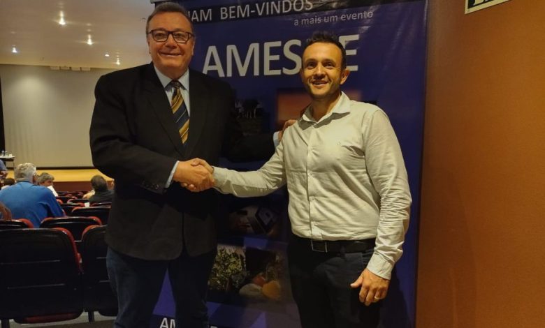 Studio Notícias | Studio TV Prefeito de Nova Roma do Sul é o novo presidente da Amesne