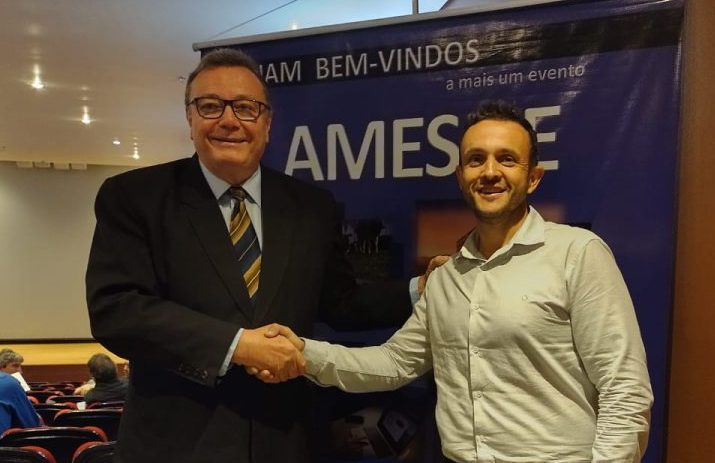 Prefeito de Nova Roma do Sul é o novo presidente da Amesne 1 Studio Notícias | Studio TV Prefeito de Nova Roma do Sul é o novo presidente da Amesne
