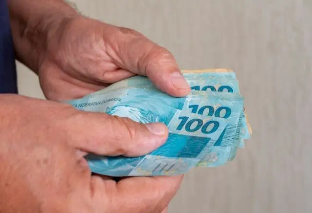 Studio Notícias | Studio TV Auxílio Emergencial Gaúcho: solicitação de cadastro para receber benefício triplicam