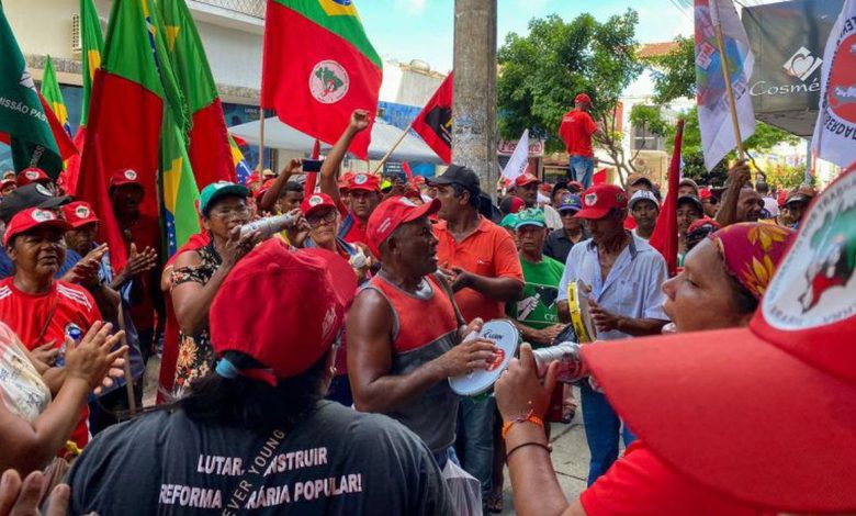 Studio Notícias | Studio TV MST e movimentos sociais ocupam sede do Incra em Alagoas