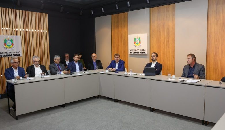 Studio Notícias | Studio TV Governo discute ações de incentivo à produção de etanol com empresas produtoras e cooperativas