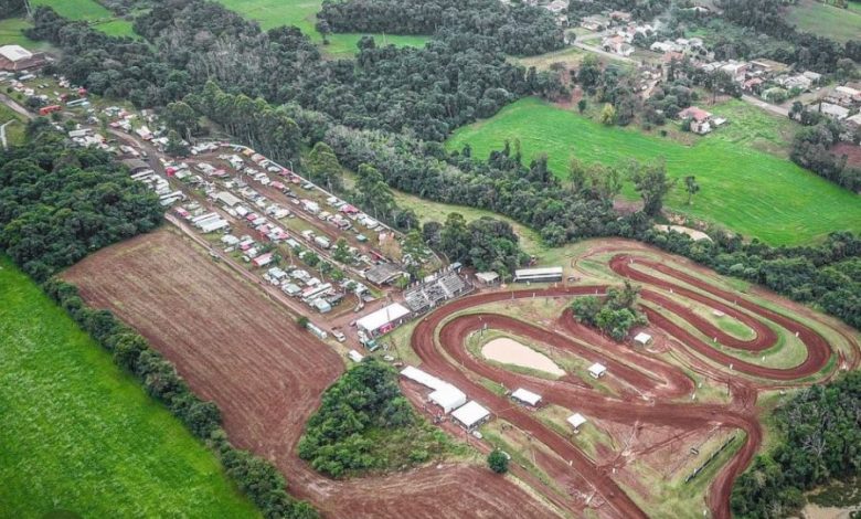 Studio Notícias | Studio TV Etapas do Brasileiro/Gaúcho de VeloCross em Arroio do Meio (RS), teve participação de pilotos de Veranópolis