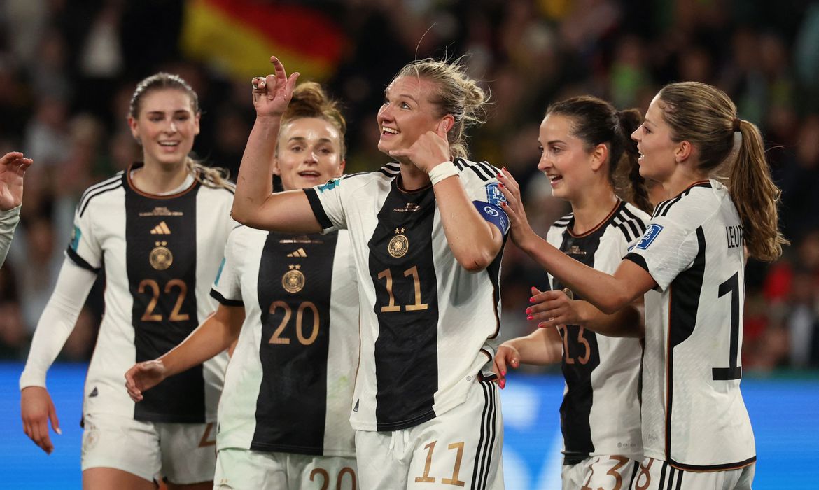 Alemanha aplica 6 a 0 no Marrocos, a maior goleada da Copa Feminina 1 Studio Notícias | Studio TV Alemanha aplica 6 a 0 no Marrocos, a maior goleada da Copa Feminina