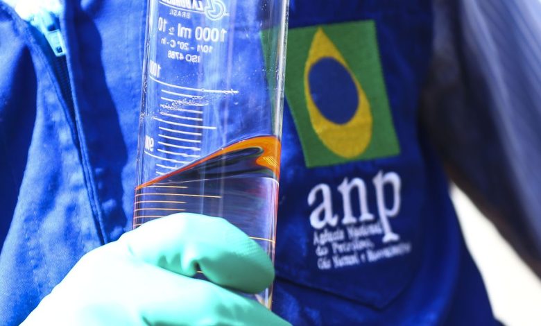 Studio Notícias | Studio TV Produção brasileira de petróleo aumenta 4% em 2022, diz ANP