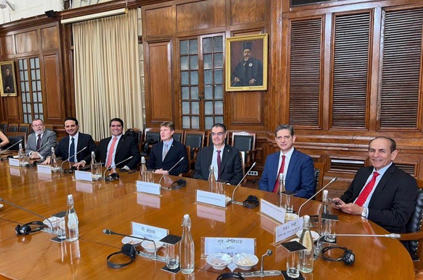 Senadores discutem transição energética global em viagem oficial à Índia 1 Studio Notícias | Studio TV Senadores discutem transição energética global em viagem oficial à Índia