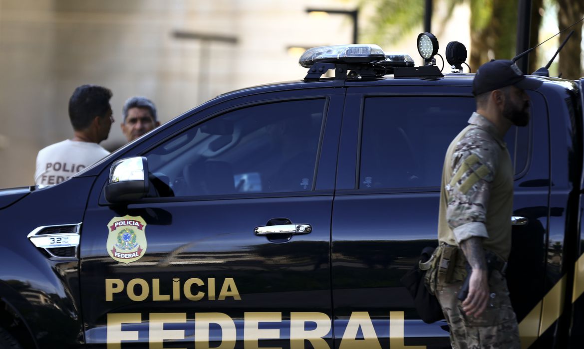 Operação da PF contra tráfico internacional bloqueia R$ 126 milhões 1 Studio Notícias | Studio TV Operação da PF contra tráfico internacional bloqueia R$ 126 milhões