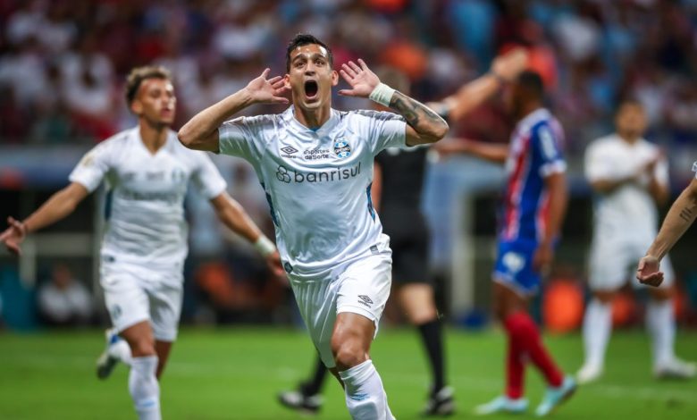 Studio Notícias | Studio TV Fora de casa, Grêmio vence Bahia e segue na vice-liderança do Brasileiro